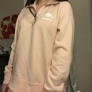 ✨pink oversized roots sweater✨